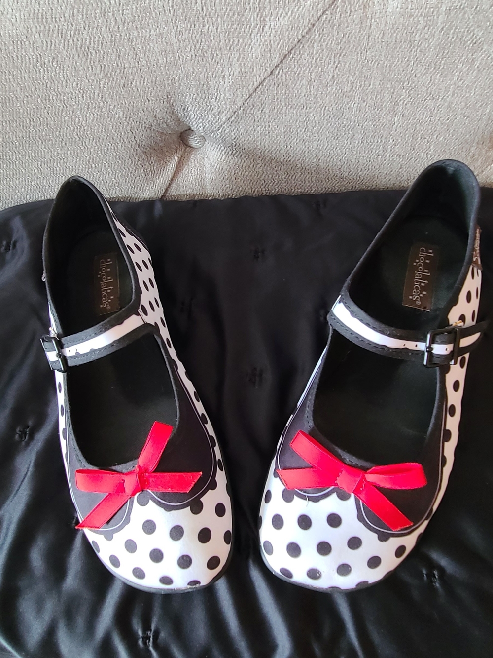 Women's Polka Dot Mary Jane Dress Shoes with Red Bow - Picture 2 of 4